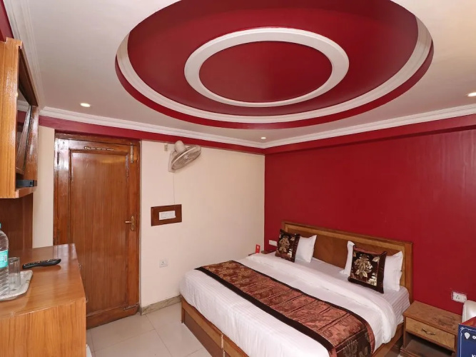OYO 13654 Krishiv Residency
