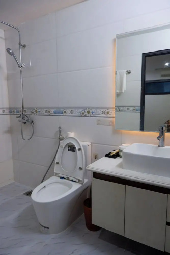 Tay Ho Apartment