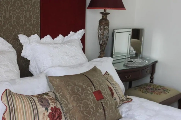 Deluxe Double Suite