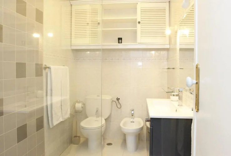 Comfortable and Central Apartment Cascais