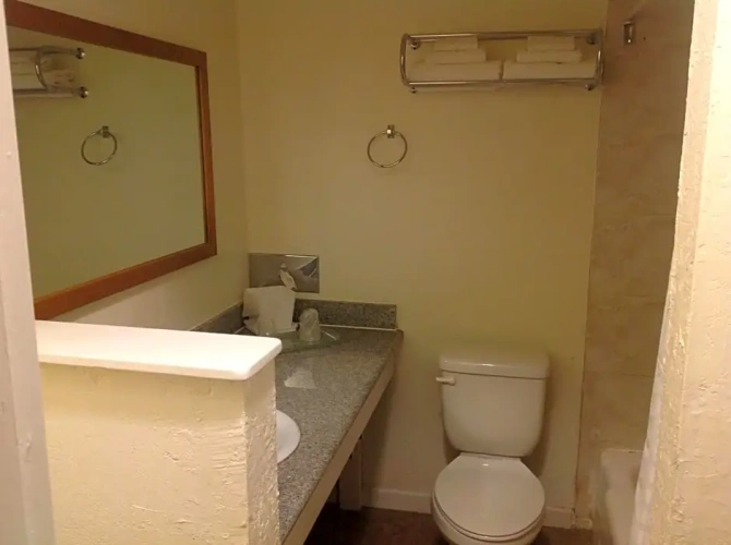 2 Bedrooms Suite