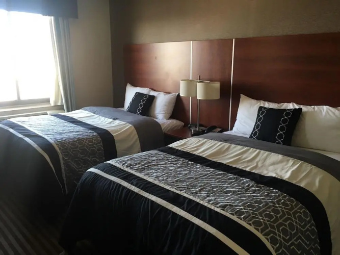 Prince Flushing Hotel
