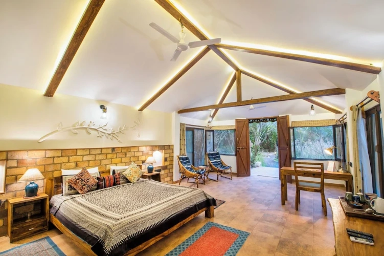 Superior Cottage