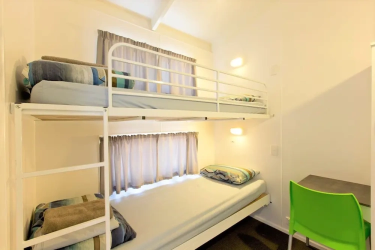 3 Bedrooms Standard Quadruple Family room with balcony