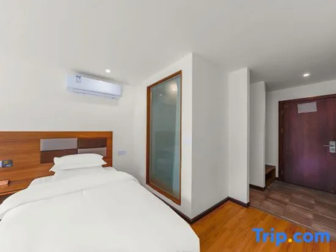 Superior Twin room with mountain view