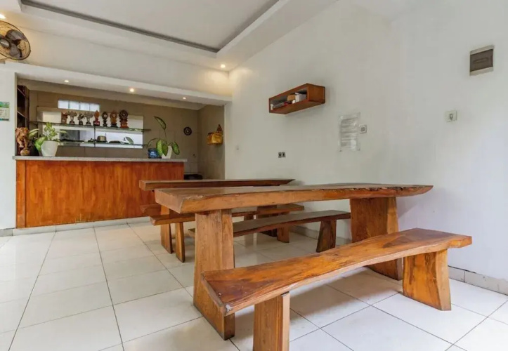 Saren Guesthouse by Secoms