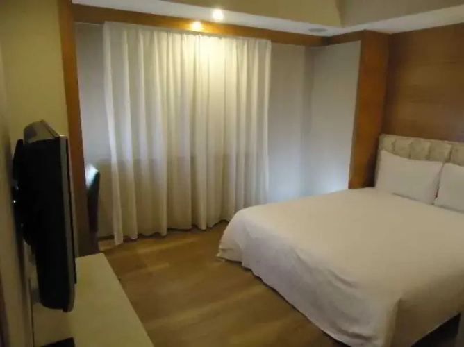Forward Suites