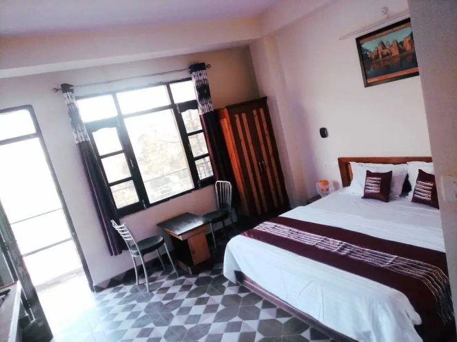OYO 24660 Mahasu Villa