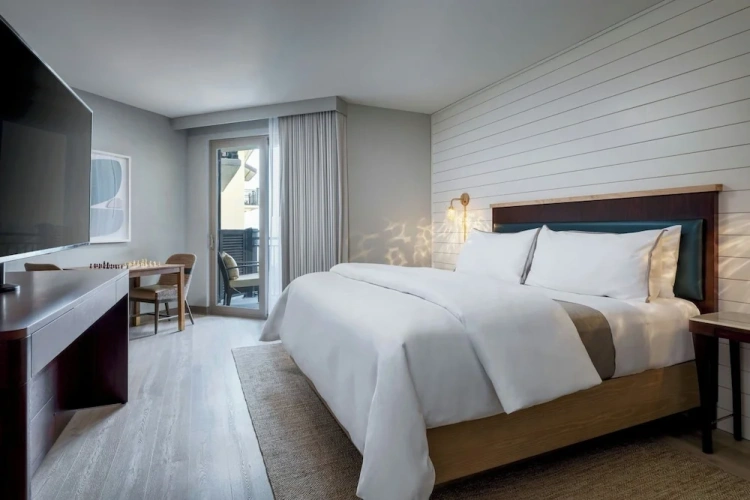 Double Suite with balcony and with ocean view