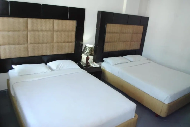 Deluxe Quadruple room
