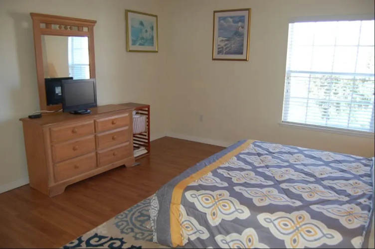 14357, Orlando, US