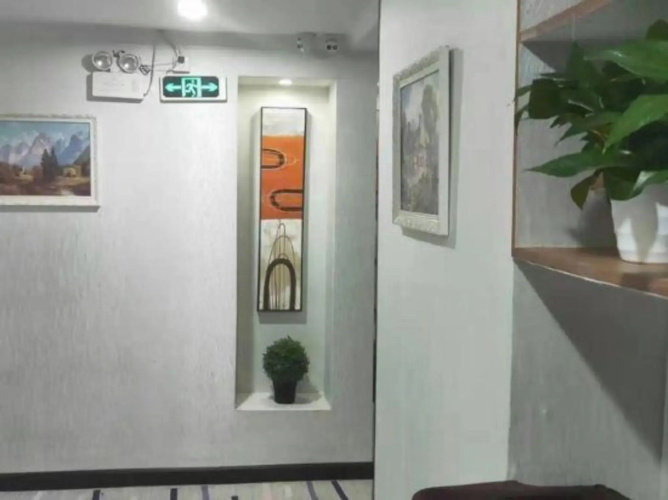 Fengyue Hotel