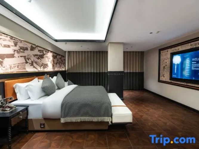 Standard Family room