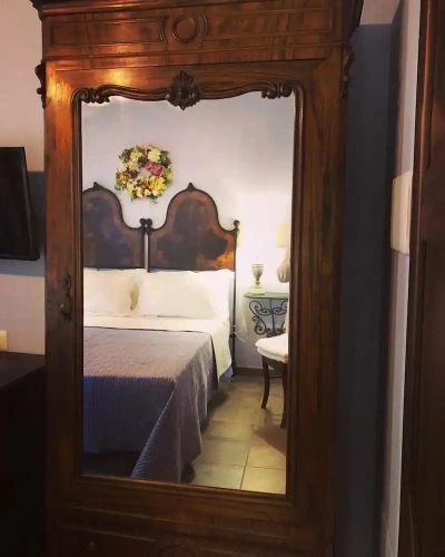 Comfort room