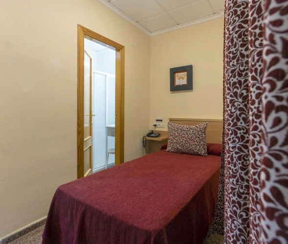 Standard Single room