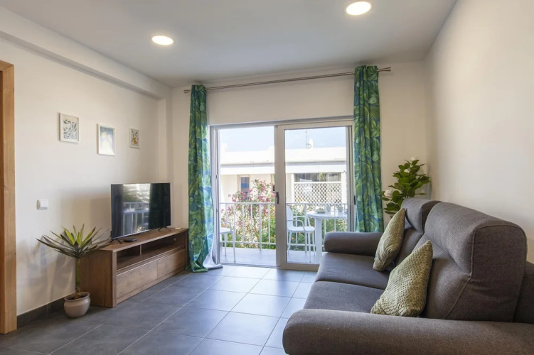 B74 - Baluarte Holiday Flat in Lagos