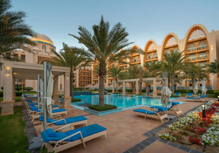 2BD 2.5BA Superior Apt with Pool Gym Beach Access