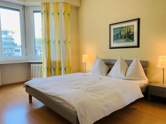 1 Bedroom Deluxe Apartment