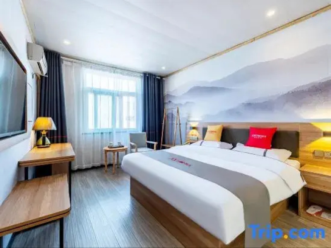 Junyi Chain Hotel (Chuzhou Quanjiao Station)