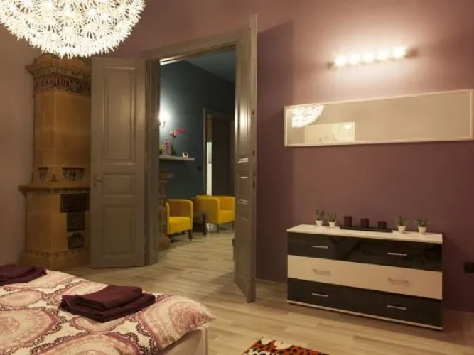 Madame`s Mansion