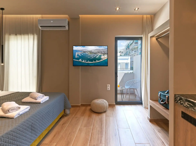 Coastal Suites at Alimos Beach