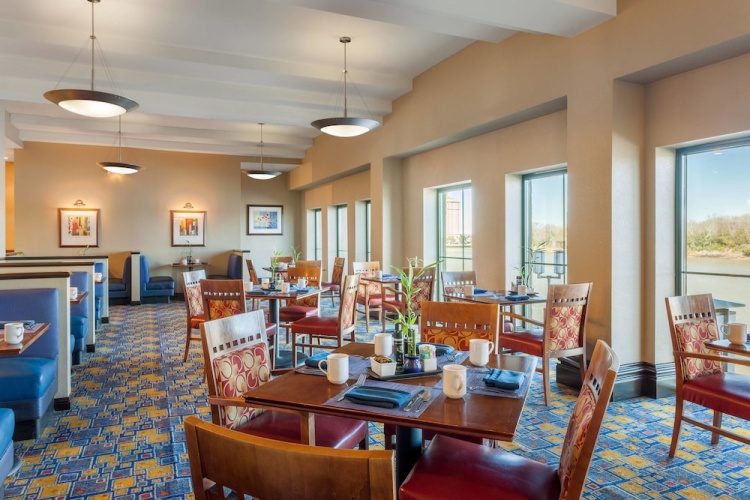 Marriott Savannah Riverfront photo 17
