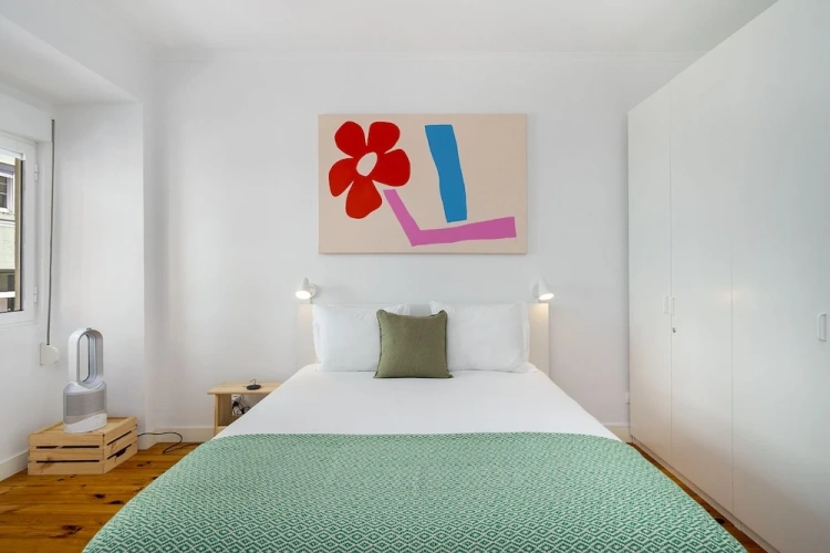 2 Bedrooms Apartment