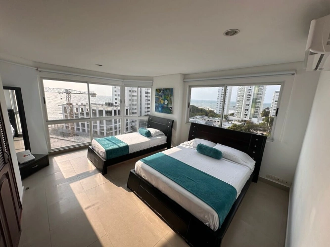 Sextuple Apartment