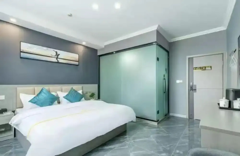 Panda House Hotel