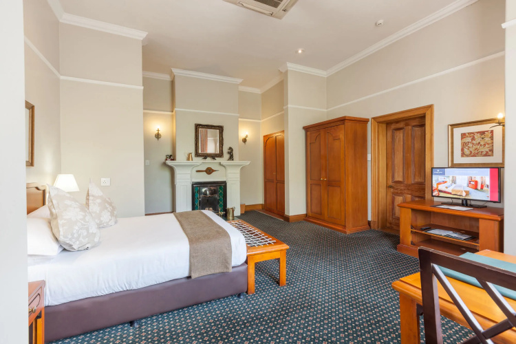 Courtyard Hotel Arcadia