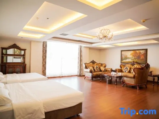 2 Bedrooms Family Suite with ocean view