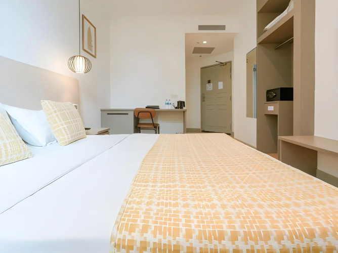Champion Hotel (SG Clean Certified & Staycation Approved)