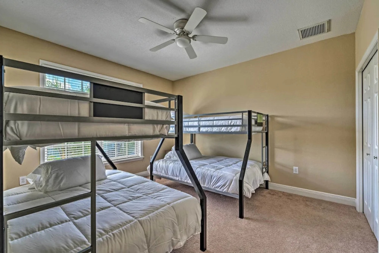 Bright Bayfront Home < 2 Mi to Hernando Beach!