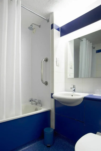 Travelodge Aberdeen Central