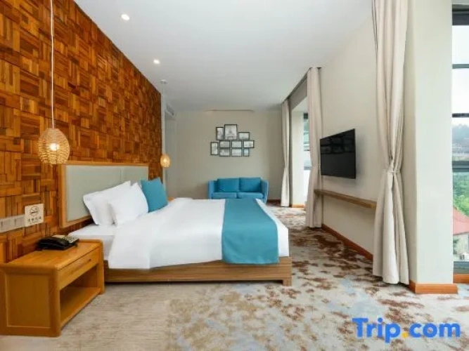 Standard Double room with view