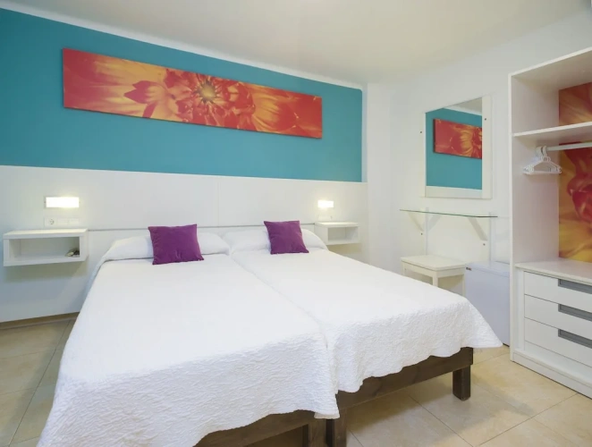 Twin room