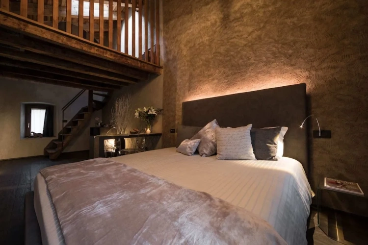 Luxury Duplex Suite