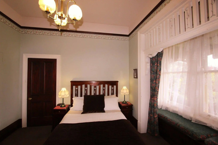 Orana House