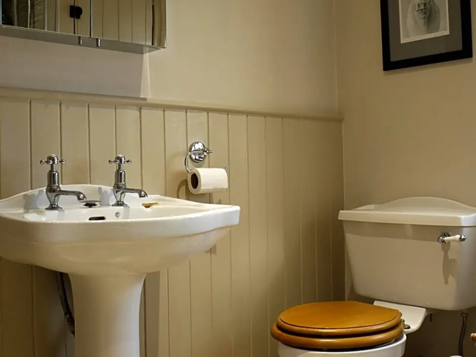 One Pelham Grove Bed & Breakfast