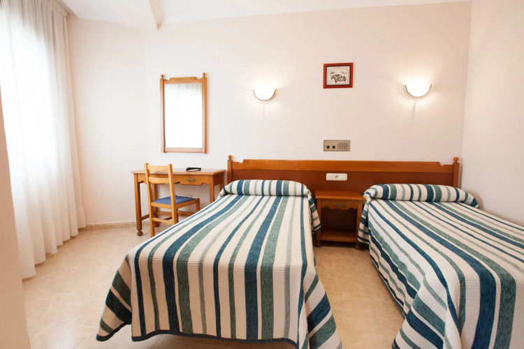 Hotel El Puente
