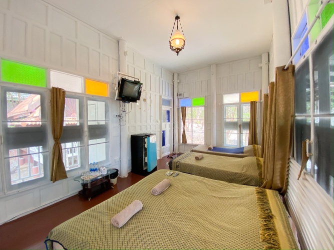 Twin Family Cottage