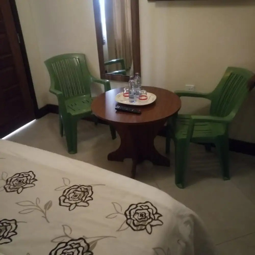 Skyline Hotel & Suites