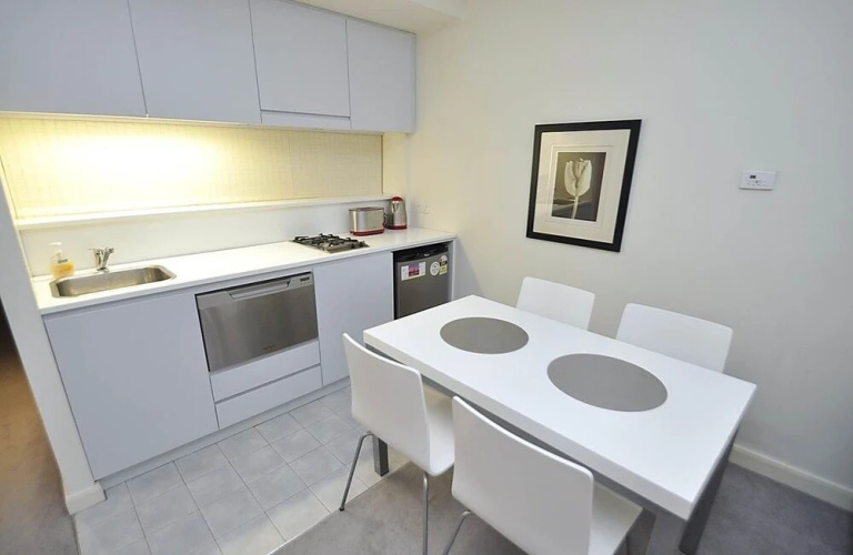 Darling Harbour Haven (744)