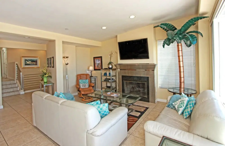 406 E Ocean Front B 68132 by RedAwning