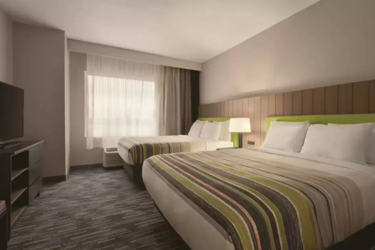 Guest rooms