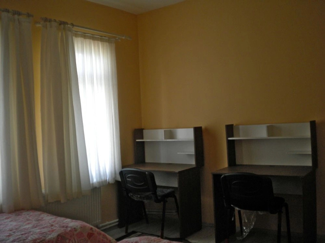 Bahar Hostel