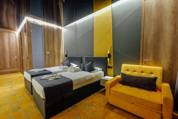 1 Bedroom Deluxe Suite with balcony