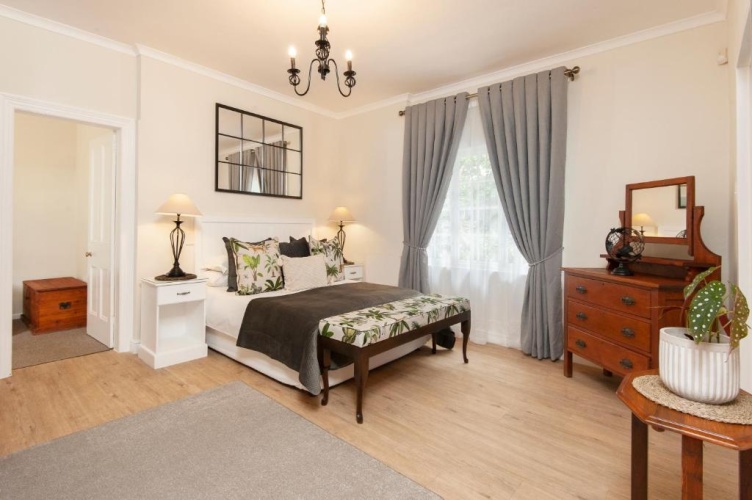 Standard Double room with view