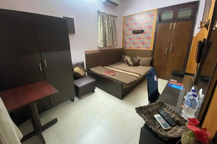 Standard Single room