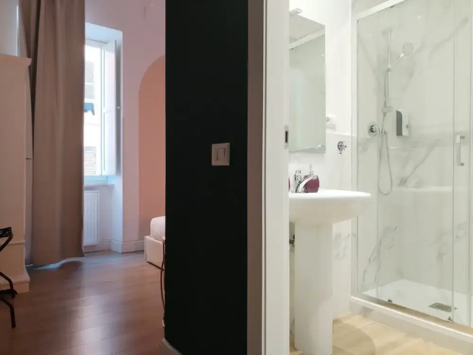 Enotri Guest House